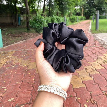 Glossy Black